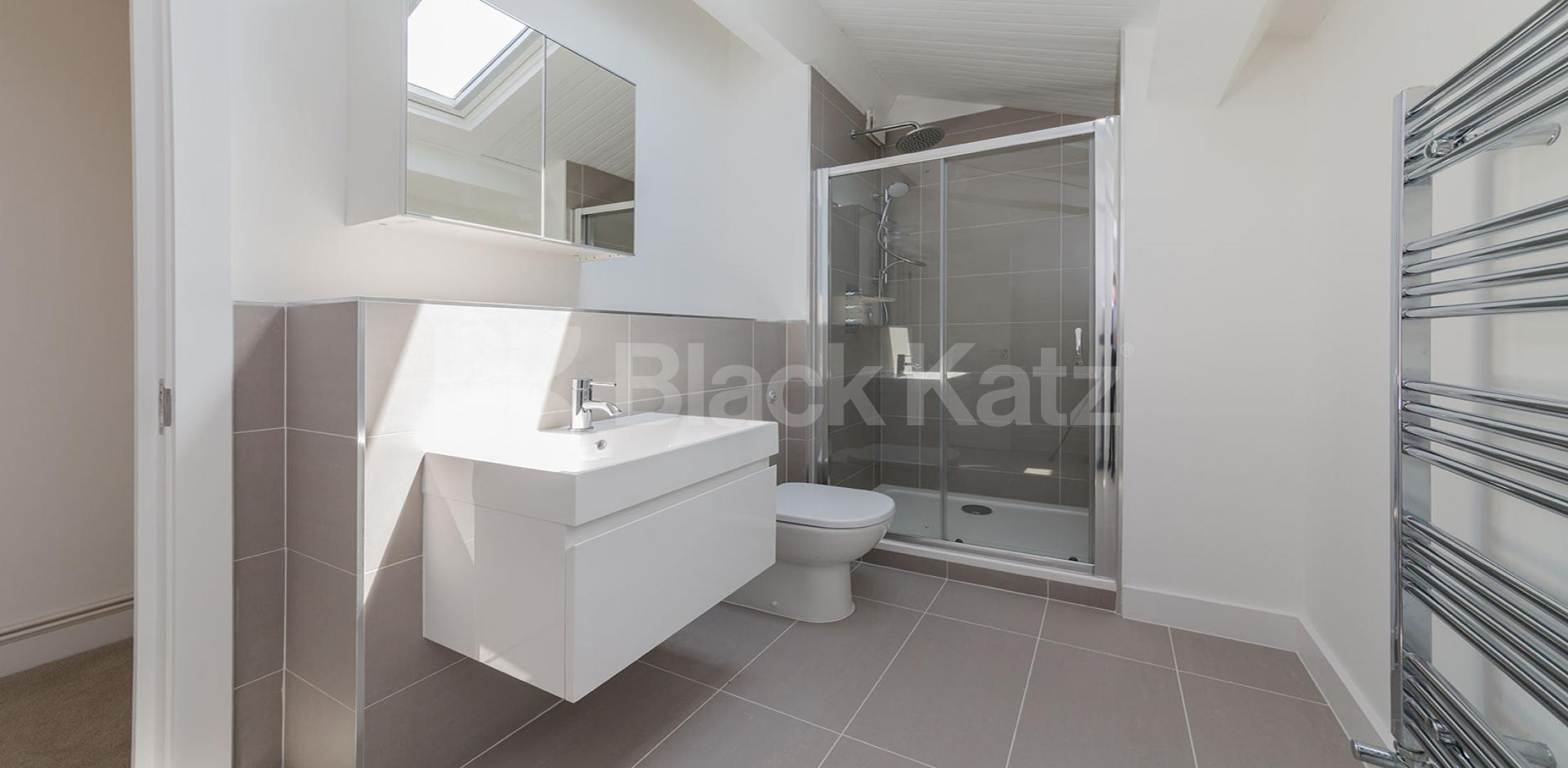 			NEW INSTRUCTION!, 3 Bedroom, 1 bath, 1 reception Apartment			 SPRINGFIELD HOUSE LOFTS-TYSSEN STREET, DALSTON E8